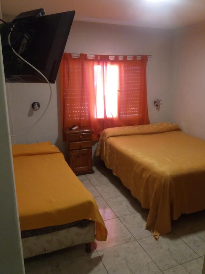 Hotel Caleta Olivia Hueso Per Exterior photo