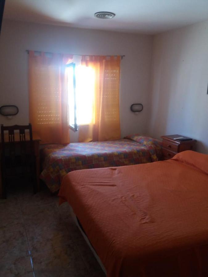Hotel Caleta Olivia Hueso Per Exterior photo